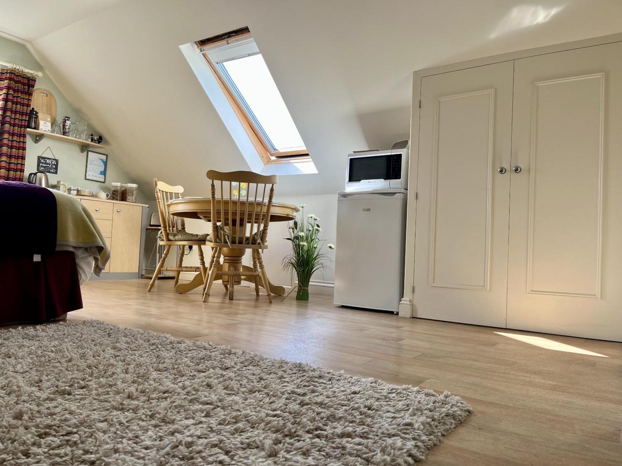 Priors Oak - A Cosy Studio With Countryside Views In Dorset Stalbridge エクステリア 写真